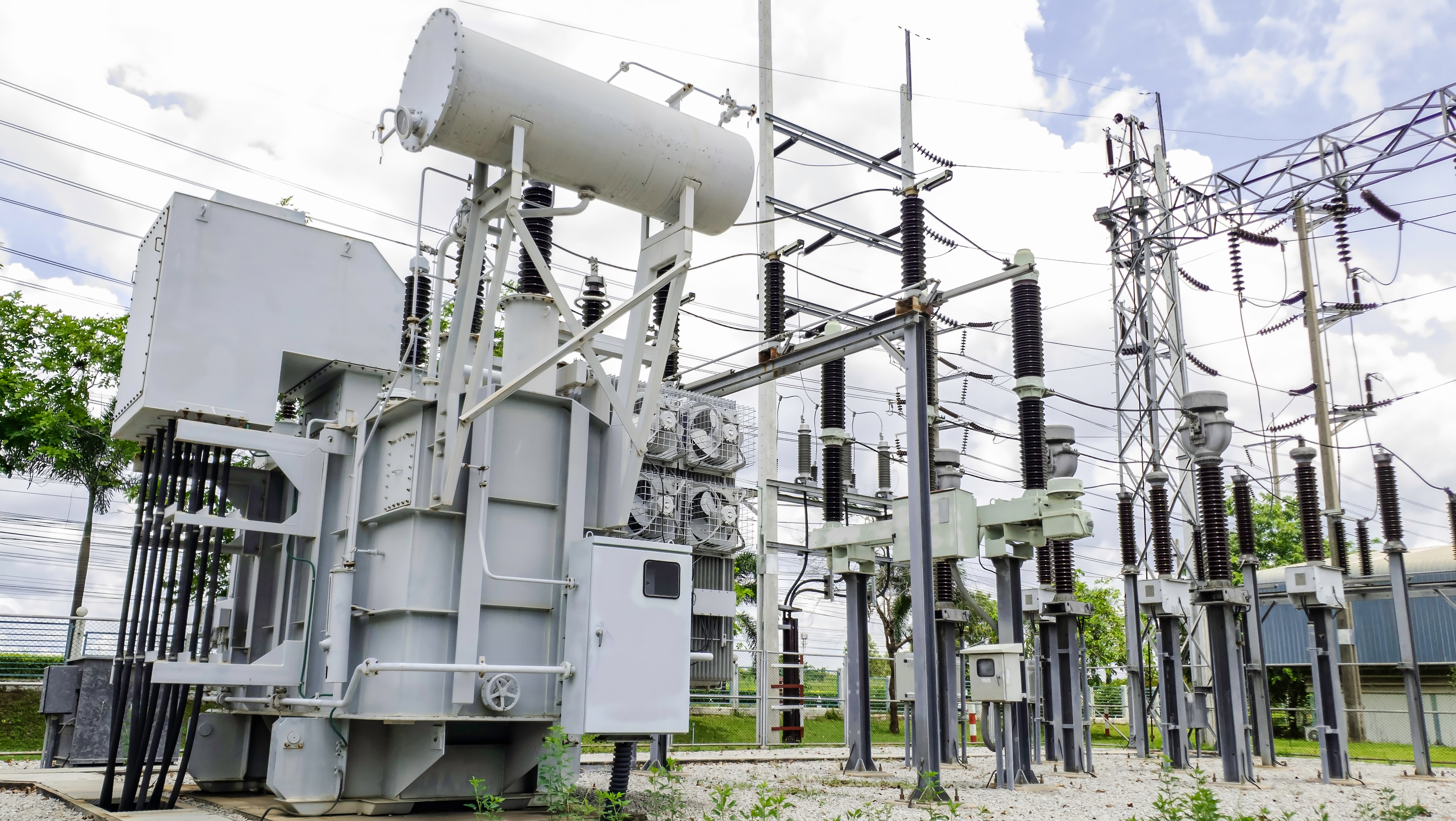 Microgrid and backup power infrastructure with AirPower Station